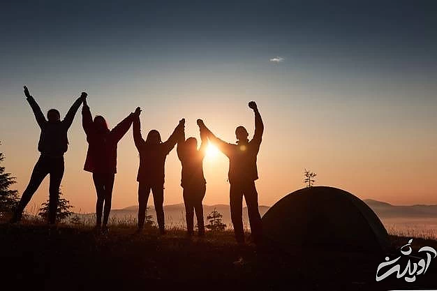 اجتماع پذیری افراد پولدار و موفق اجتماع پذیری